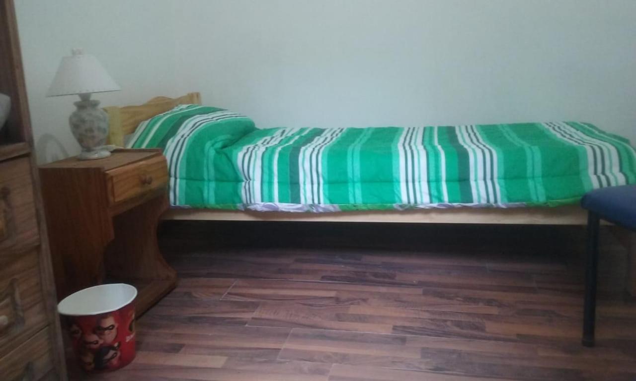 Habitac Indiv Casa De Familia, Flores Buenos Aires Zewnętrze zdjęcie