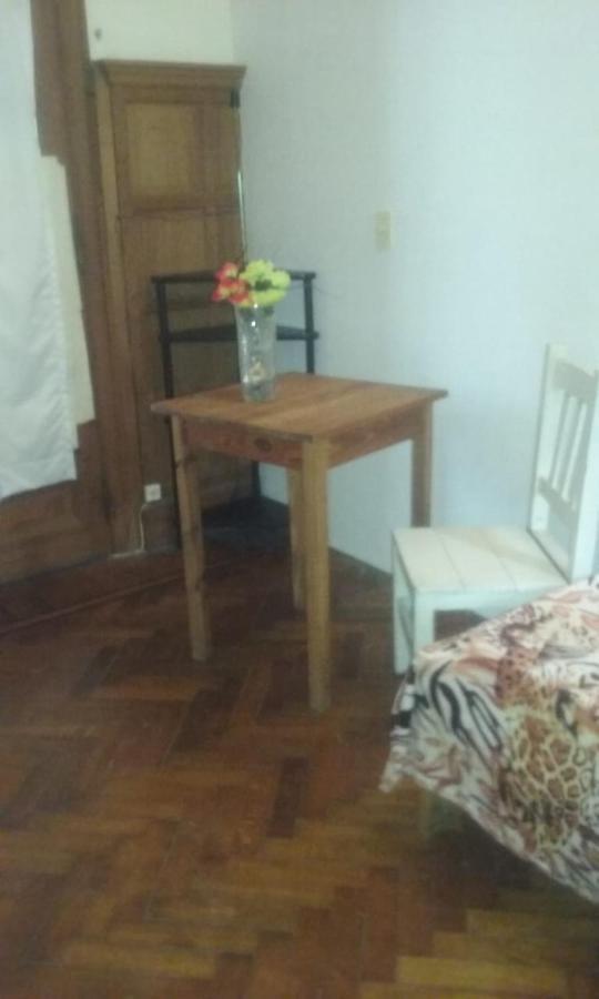 Habitac Indiv Casa De Familia, Flores Buenos Aires Zewnętrze zdjęcie