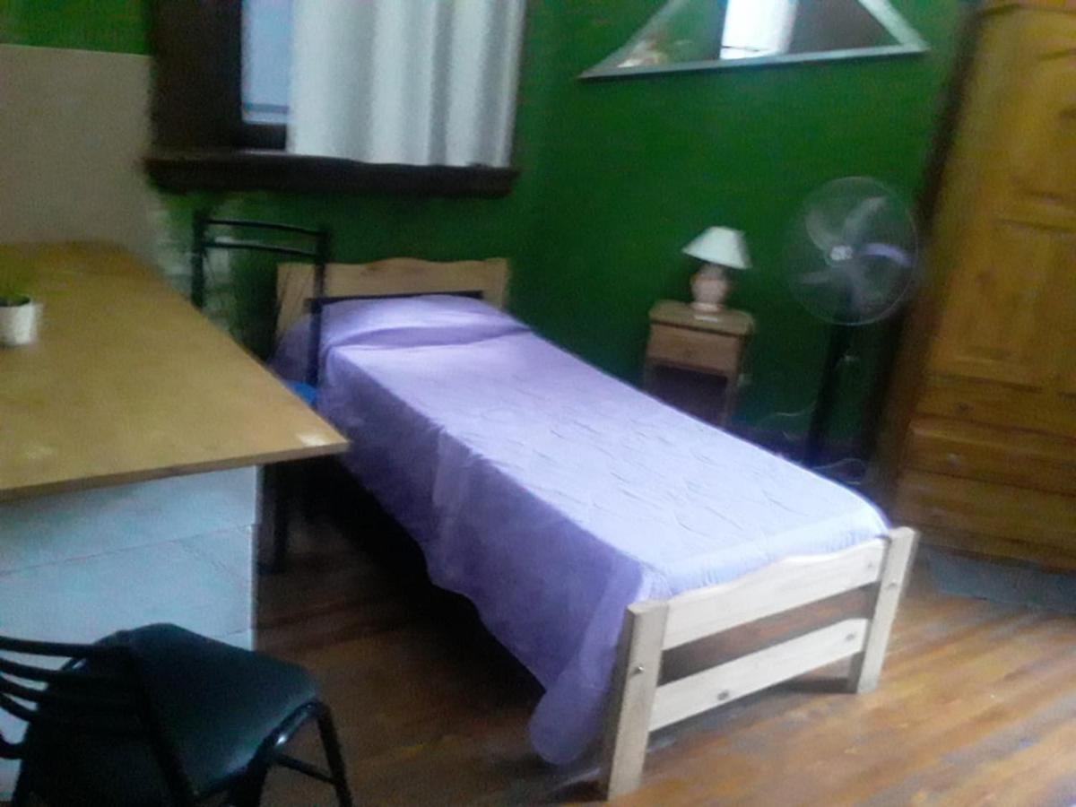 Habitac Indiv Casa De Familia, Flores Buenos Aires Zewnętrze zdjęcie