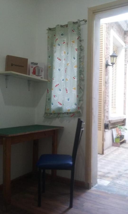 Habitac Indiv Casa De Familia, Flores Buenos Aires Zewnętrze zdjęcie