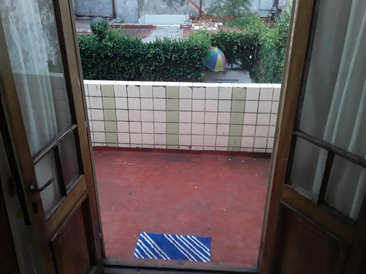Habitac Indiv Casa De Familia, Flores Buenos Aires Zewnętrze zdjęcie